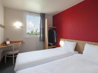 B&B HOTEL Paray-le-Monial - 9