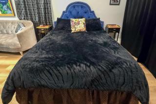 Walk to Hollywood Blvd Chic LA Studio with Patio! - Los Angeles - 6