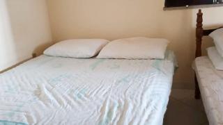 Casa com 5 suítes e Churrasqueira para 12 pessoas - 5