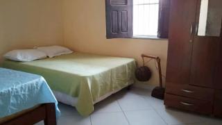 Casa com 5 suítes e Churrasqueira para 12 pessoas - 2