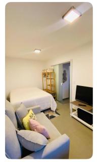 Cris House Apto 1 dorm a poucos metros da praia Rio Tavares - 7