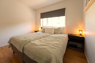 Large, modern and central apartment - 4