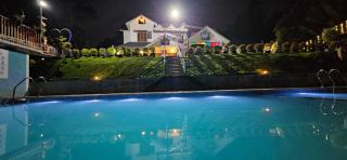 Mountain Vibes Wayanad Pool Villa and Spa - 1