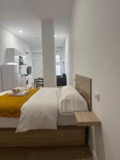 Apartamento 1 a 2 min caminando de la estación de Bus y Tren María Zambrano - 0