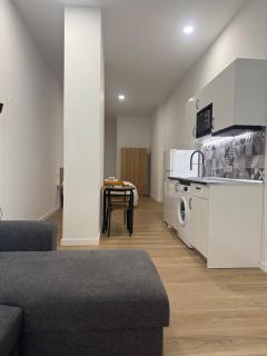 Apartamento 1 a 2 min caminando de la estación de Bus y Tren María Zambrano - 5