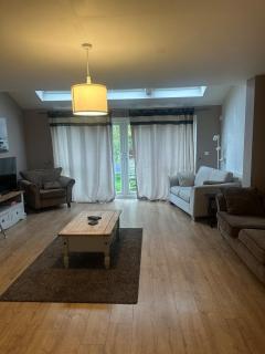3Bed Family Stay -Free Parking -Manchester - 0