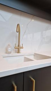 Birkdale Open - modern 3 bedroom family home - 1