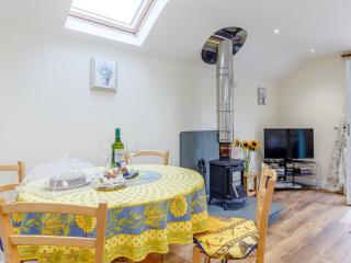 1 Bed in Truro LSUNF - 6