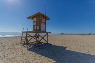 Central & Affordable Studio Steps From Beach & Marina Park By Beachview Rentals - 1