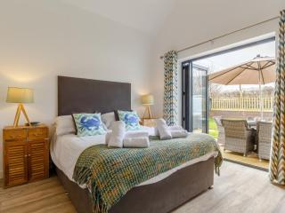 3 Bed in Westward Ho 48389 - 1