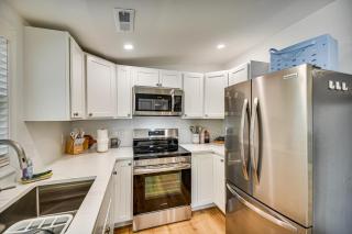 Beach Days and Dtwn Charm! Cape Charles Cottage - 4