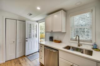 Beach Days and Dtwn Charm! Cape Charles Cottage - 3