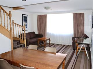 Mercure Canberra - 1