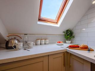 1 Bed in Tenby 88504 - 3