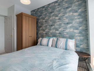 2 Bed in Tenby 83211 - 2