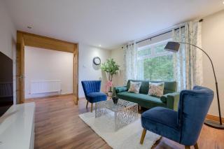 Anjore House - Modern Home walking to City Centre with Parking - 8