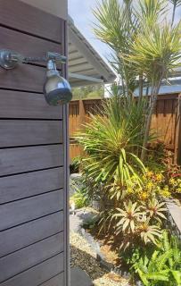 Stones Throw at Sapphire - 6