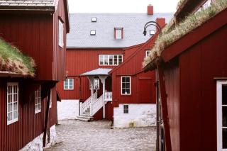 3BR Spacious Apartment in City Center - 9