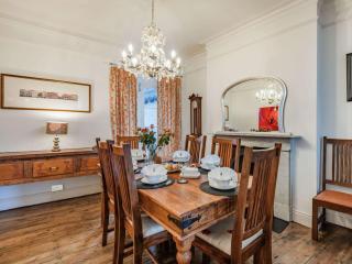 5 Bed in Swanage DC060 - 1