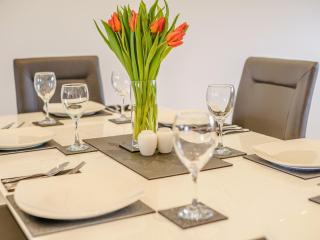 3 Bed in Westward Ho 60678 - 2