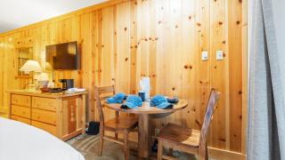 Cozy Northstar Village Escape w Forest Views Easy Lift Access Alpenglow Vista by AvantStay - 1