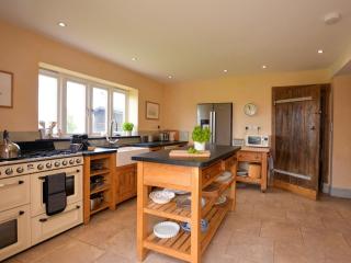4 Bed in Llanidloes 51651 - 1