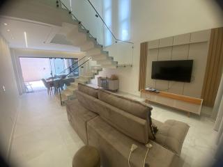 Aluga-se casa em condomínio com duas suítes e piscina - 7