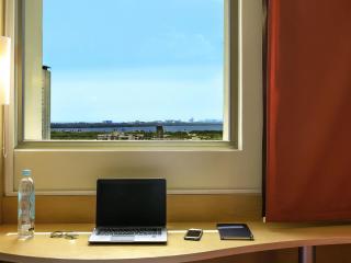 Ibis Cancun Centro - 6