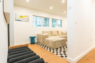 Simple La Jolla 2 bedroom - Alley Unit - 7