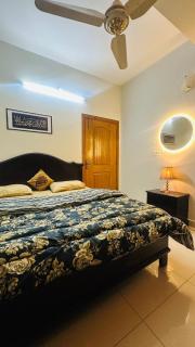 LUXURIOUS 2-BHK APARTMENT IN ISLAMABAD-Hs Retreat - 3