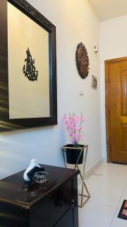LUXURIOUS 2-BHK APARTMENT IN ISLAMABAD-Hs Retreat - 1