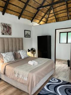 Aero Ensuites- OR Tambo - 0