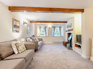 4 Bed in Church Knowle DC125 - 2