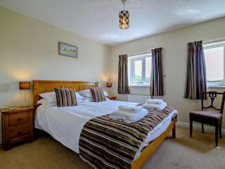 3 Bed in West Bay DC024 - 2