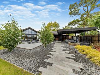 3 Bed in Ruthin 88123 - 9