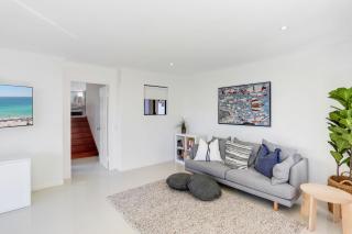 10 Voyagers Place - Coastal Sanctuary - 1