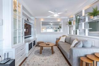 Oceanfront Hamptons 2BR Escape - 2
