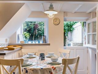 2 bed in Brixham BX021 - 9