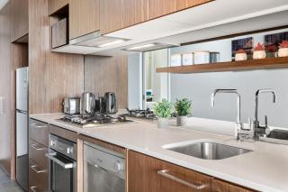 Central Park of Melbourne Apartments - 1