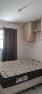 Casa com 2 quartos em condomínio com piscina - 5