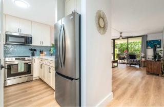 Charming Beachside Garden Vistas - 4