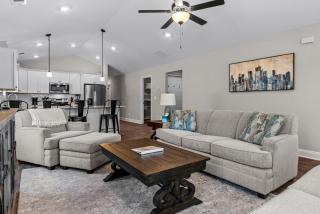 The 54th Cottage Close to Commerce Shopping - 7