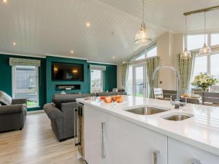 4 Bed in Tenby 89852 - 3