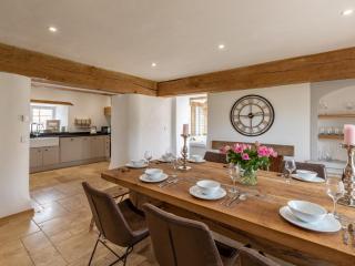 6 Bed in Cadeleigh 66780 - 6