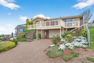 Encounter Escape 27 Southern Right Crescent Encounter Bay - Linen Included - 0