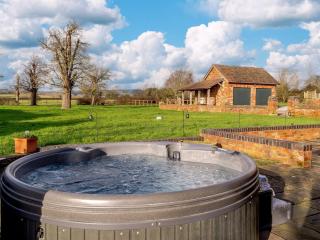 4 Bed in Blakeney 90589 - 9