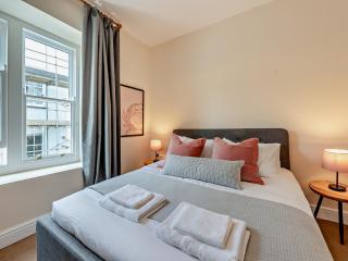 3 Bed in Tenby 95027 - 5