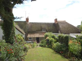 1 Bed in Burton Bradstock DC016 - 9