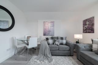 Tranquil 3BD in Lambeth Streatham - 0