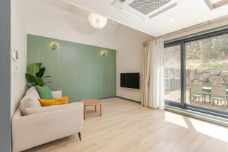 Jeju Aewol Sugar Pension - 8